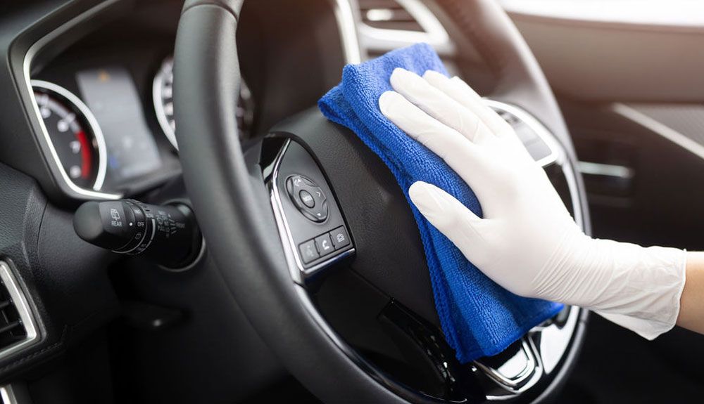 Limpia el coche y dejalo como nuevo, libre de virus y bacterias