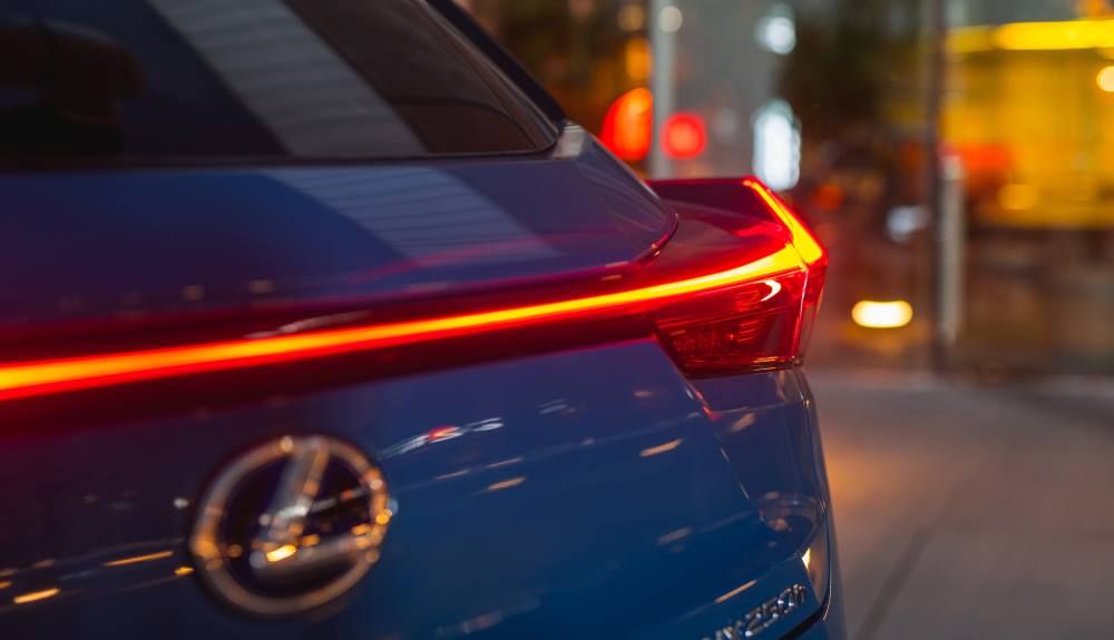 La parte trasera del Lexus UX, en detalle La parte trasera del Lexus UX, en detalle