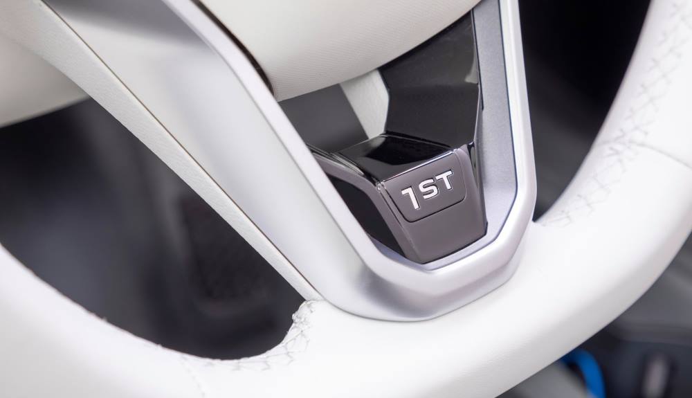 Detalle del volante del VW ID.3 1st Edition