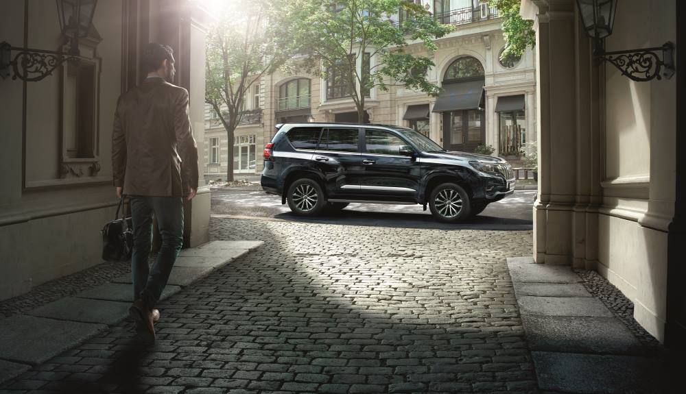 Diseño elegante y robusto en el Land Cruiser 2021