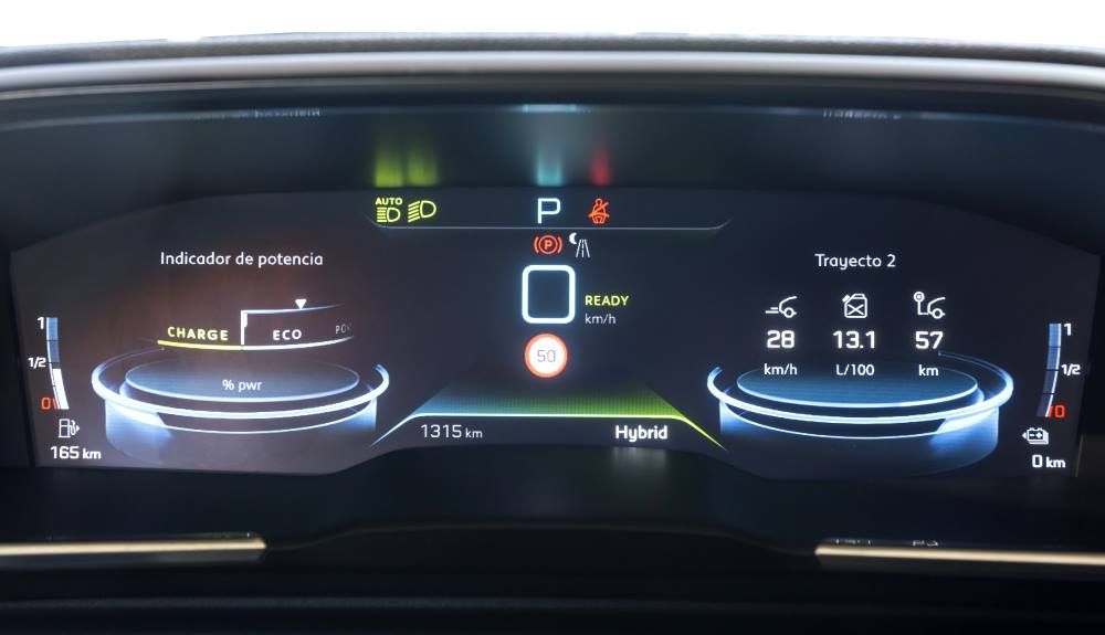 Instrumentación digital en el Peugeot 508 SW GT Hybrid