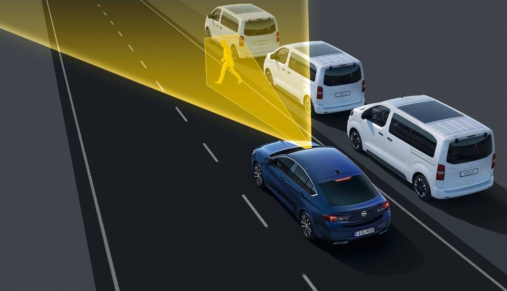 El Opel Insignia 2020 incluye sistema de reconocimiento de peatones