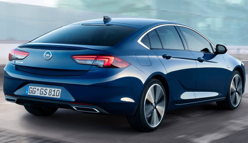 Salidas de escape algo más grandes en el Opel Insignia 2020