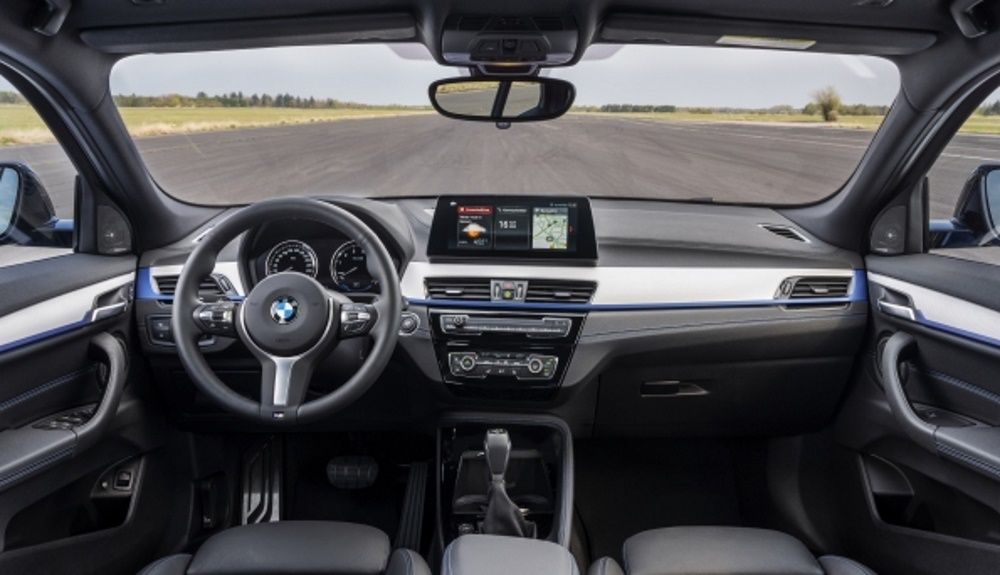 BMW X2 xDrive 25e: interior