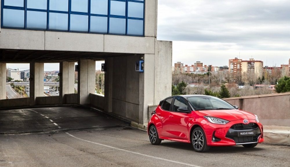 Toyota Yaris Electric Hybrid Style Premiere Edition