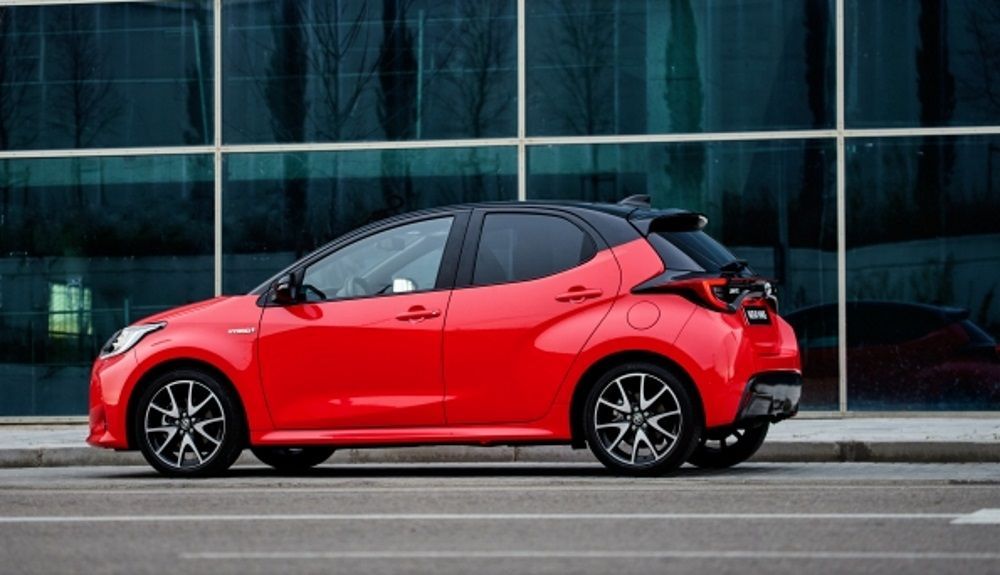 Toyota Yaris Electric Hybrid Style Premiere Edition Toyota Yaris Electric Hybrid Style Premiere Edition