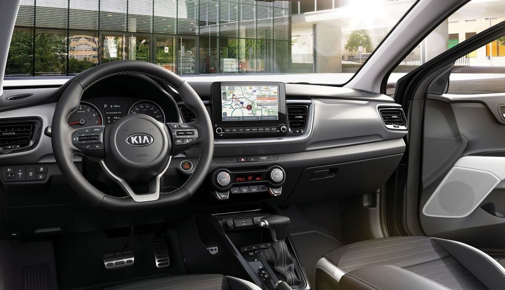 El Kia Stonic 2021 estrena un nuevo sistema multimedia, con pantalla más grande. El Kia Stonic 2021 estrena un nuevo sistema multimedia, con pantalla más grande.