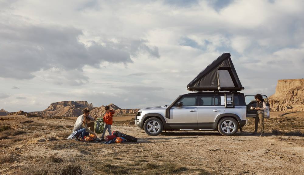 El Land Rover Defender uno de los protagonistas en el número 3.149 de la revista Autopista