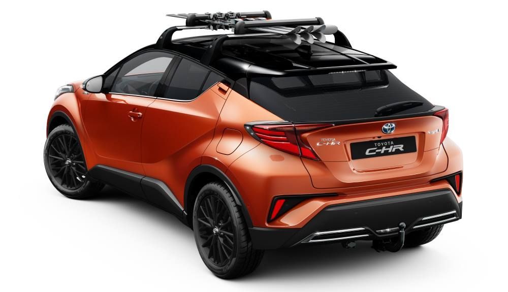 El Toyota C HR también incluye accesorios para llevar de forma segura esquís o tablas de snowboard El Toyota C HR también incluye accesorios para llevar de forma segura esquís o tablas de snowboard