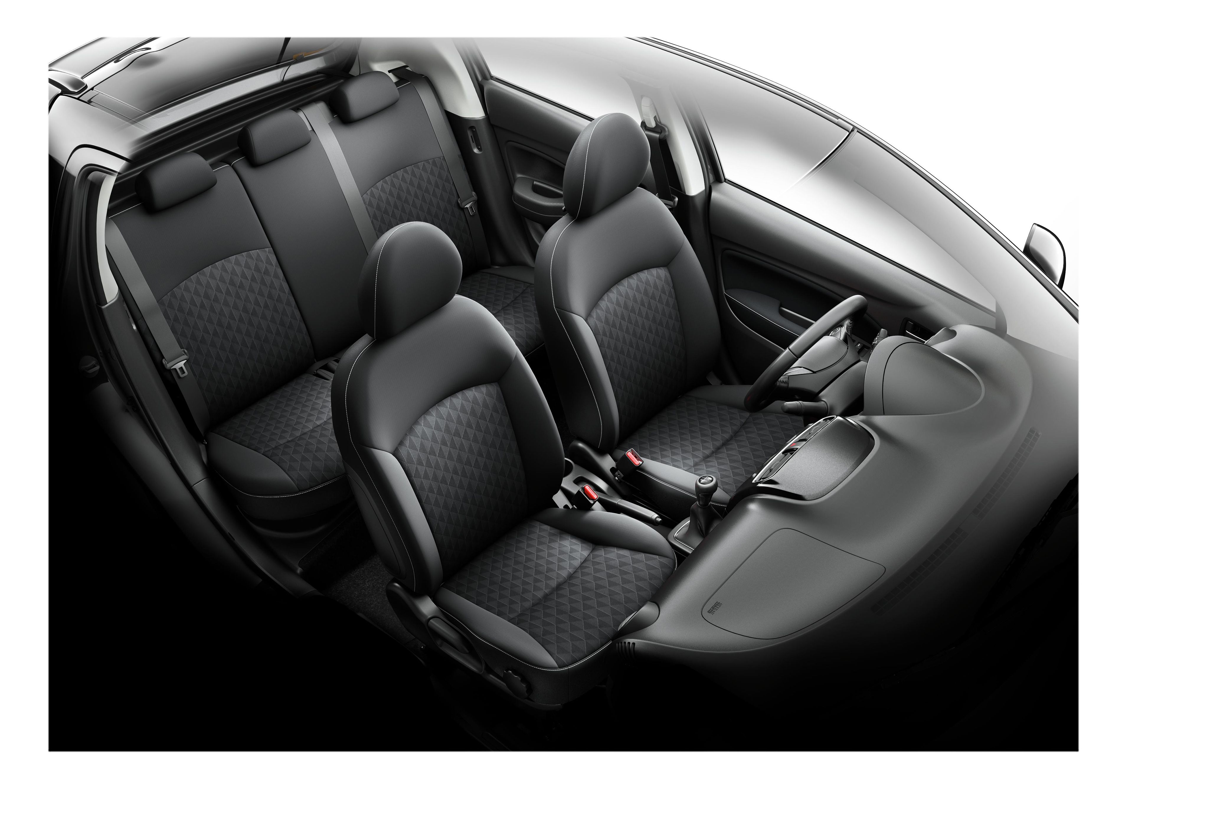 Mitsubishi Space Star 2020 (20)