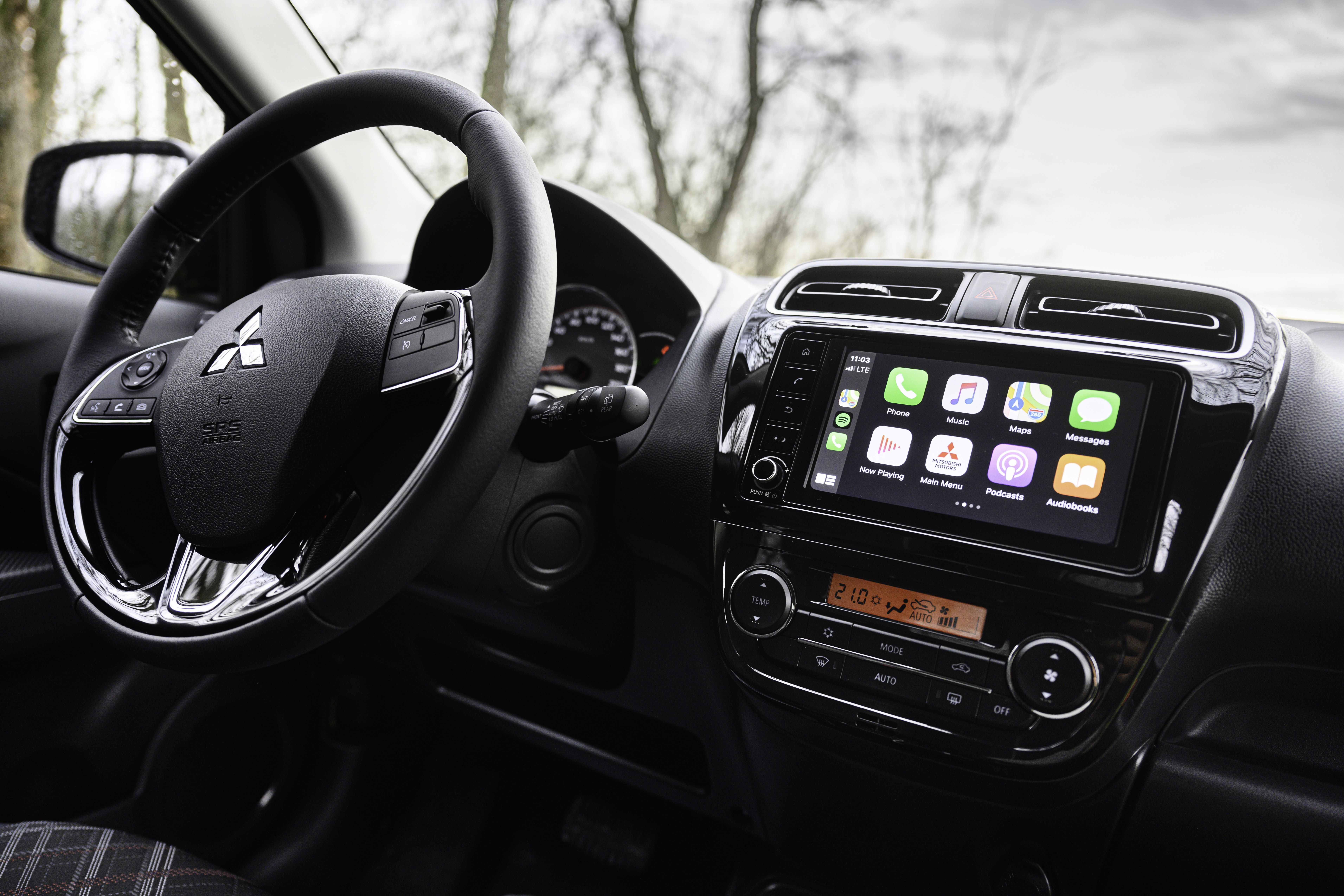 Mitsubishi Space Star 2020 (22)
