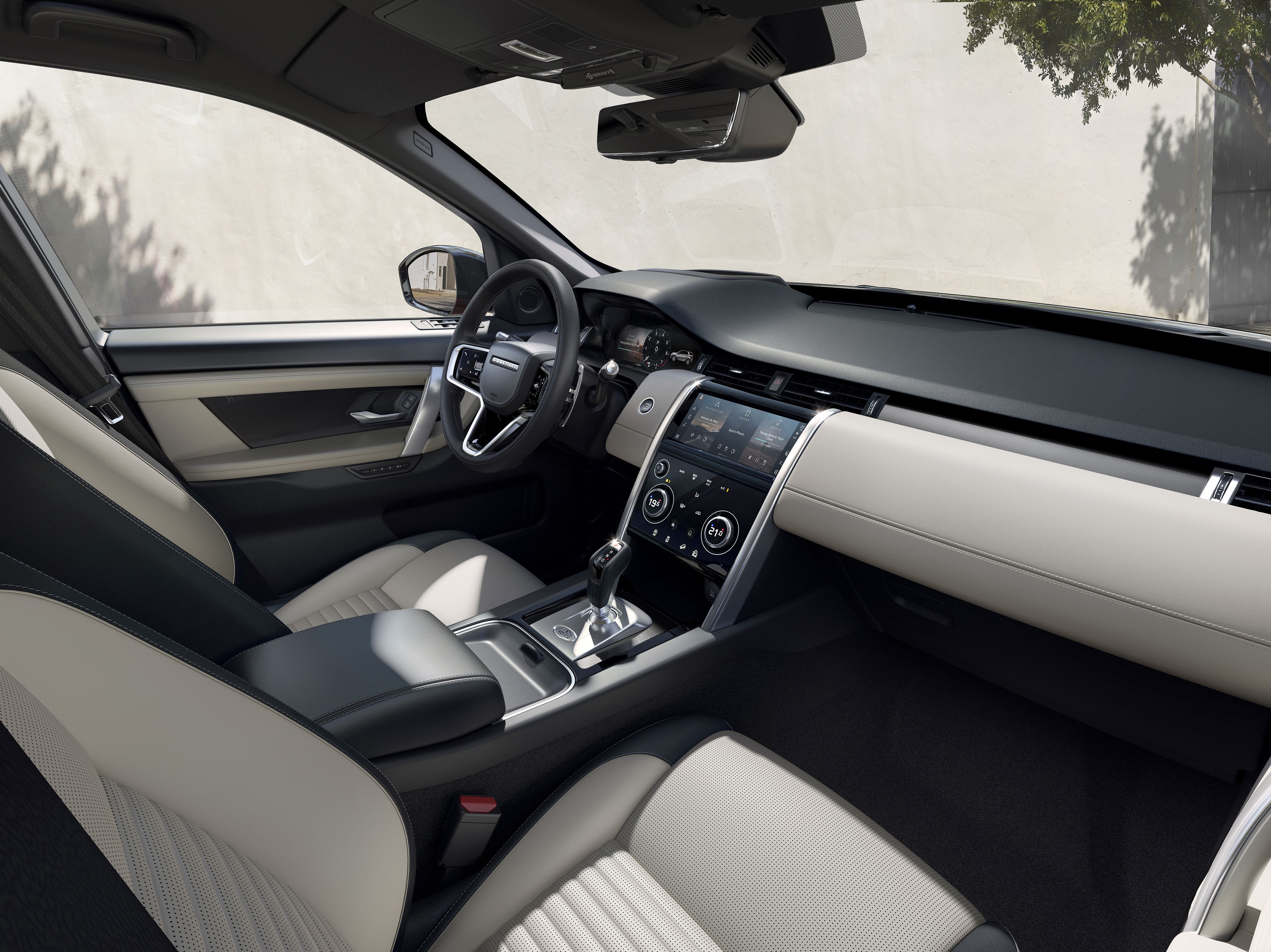 Range Rover Evoque 2021 