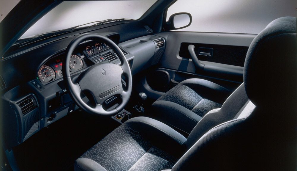 El Renault Clio cumple 30 años.