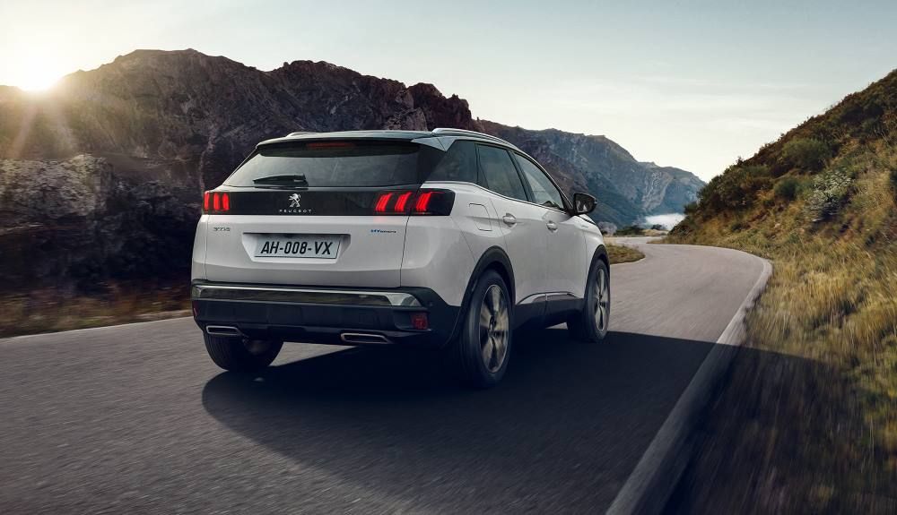 La vista posterior del renovado Peugeot 3008 2020