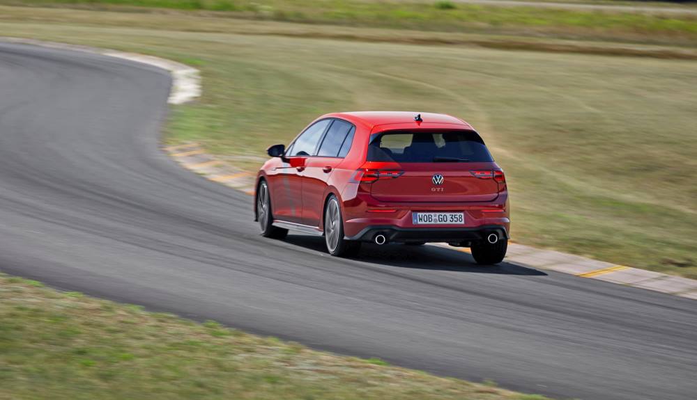 VW Golf 8 GTI en la revista Autopista 3150