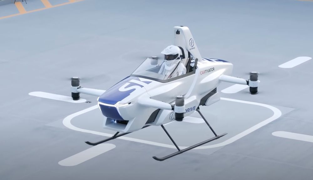El coche volador de Toyota completa su primer vuelo.