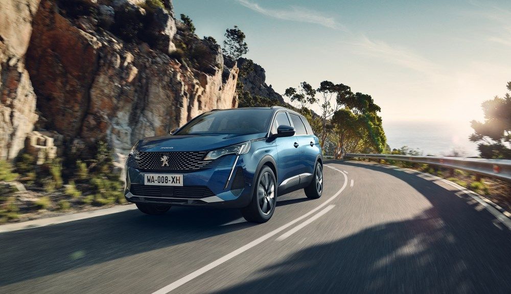 Peugeot 5008 2021