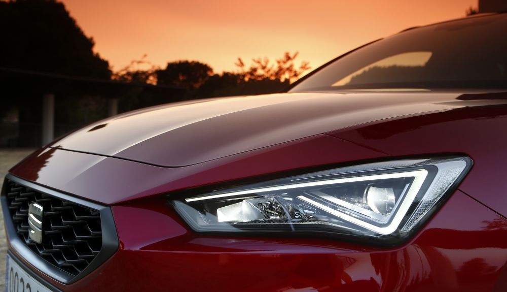 Seat León 2020 y su tecnología en iluminación