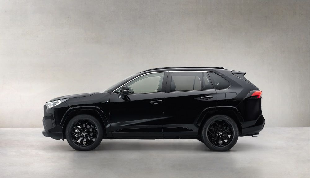 Toyota RAV4 Hybrid 2021 Black Edition