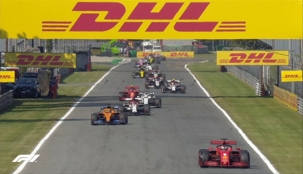 Algo más de mitad de sesión y todos los piloto salieron a la pista Algo más de mitad de sesión y todos los piloto salieron a la pista