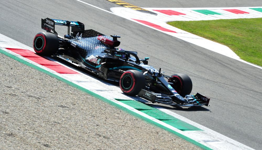Lewis Hamilton consiguió su 7ª pole en Monza