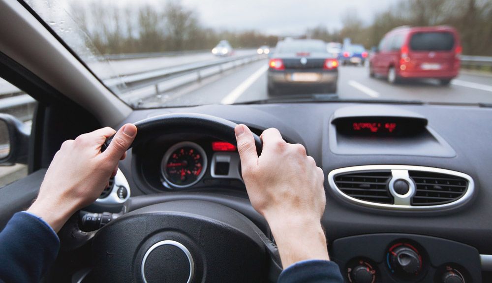 Distancia de seguridad en carretera. Foto: iStock