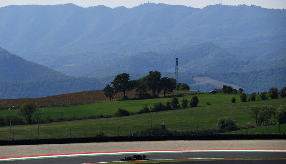 Vista del circuito de Mugello al comienzo de la FP1