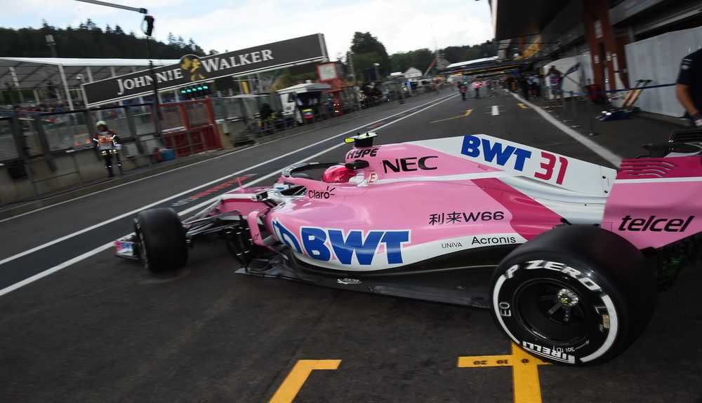 Los patrocinadores de Checo Pérez siguen apoyándole en la búsqueda de equipo