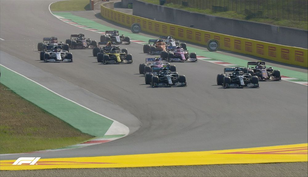 Segunda salida de la carrera en Mugello