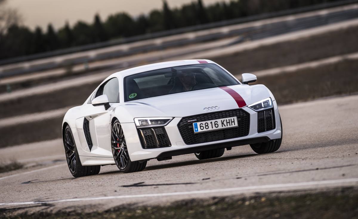 Audi R8