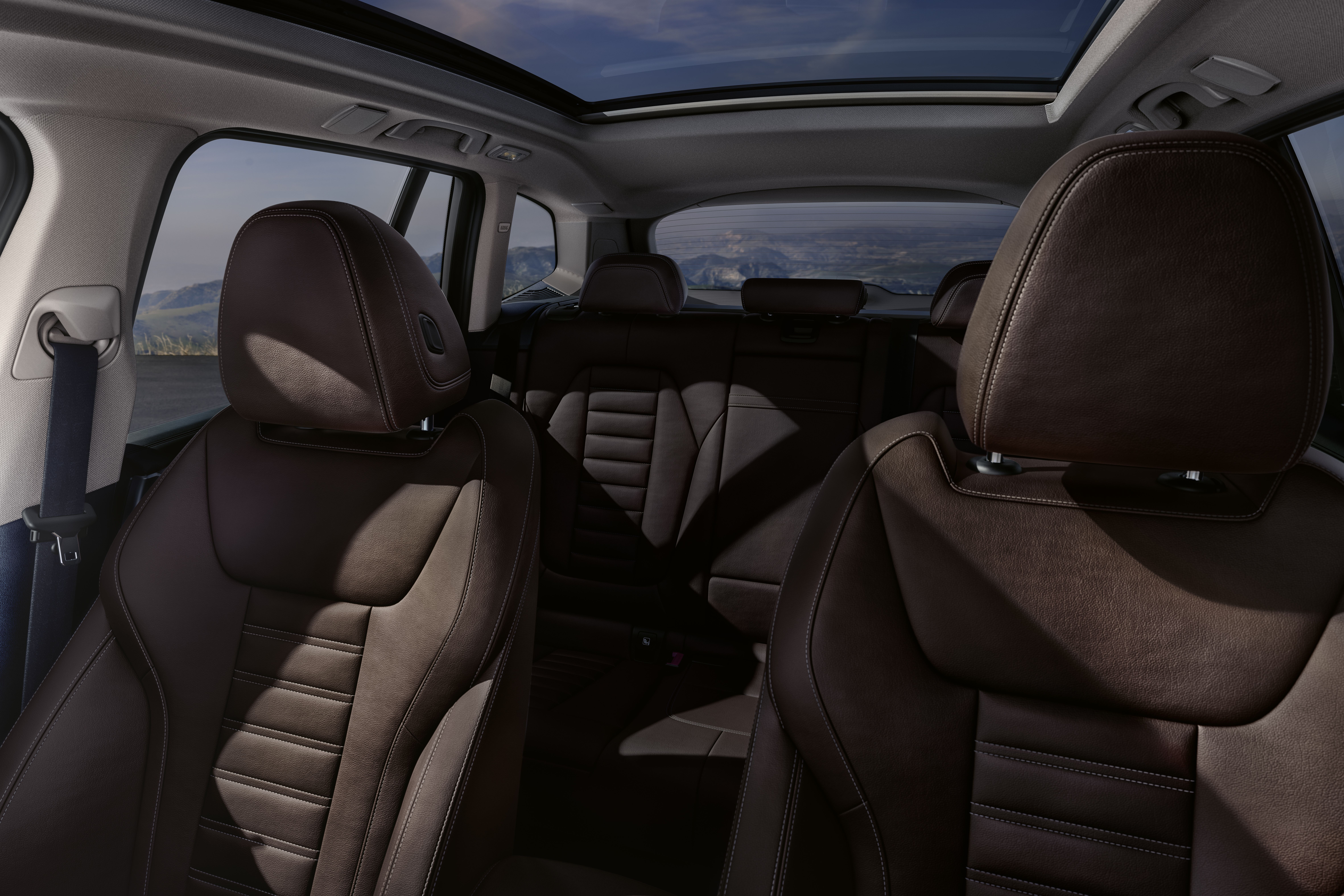 BMW iX3 (14)