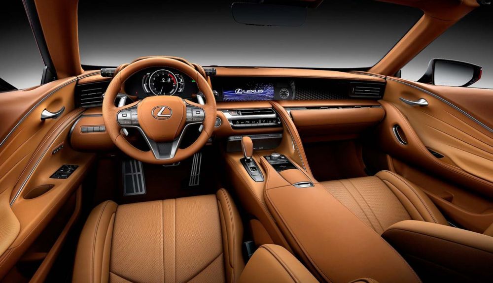 Lexus LC 500 Cabrio interior