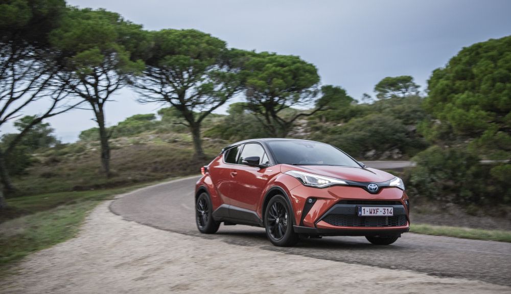 Toyota C-HR. SUV, coupé e híbrido, eficiente y divertido de conducir Toyota C-HR. SUV, coupé e híbrido, eficiente y divertido de conducir