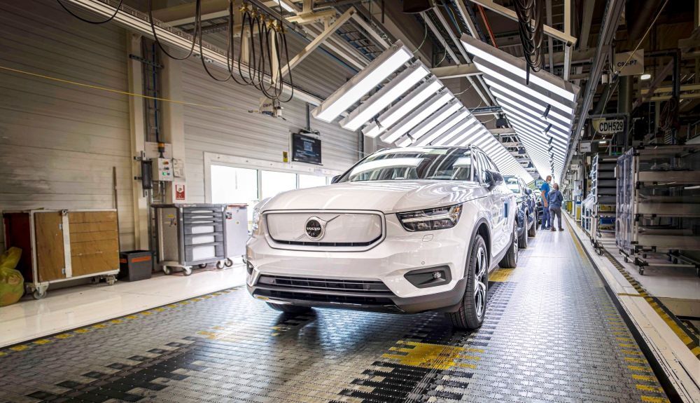 El Volvo XC40 Recharge ya está en producción