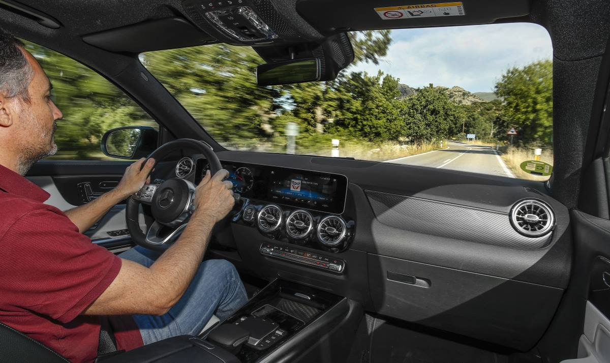 Al volante del Mercedes GLA 200d