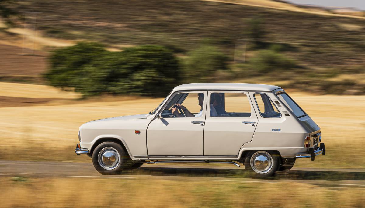 Renault 6 4