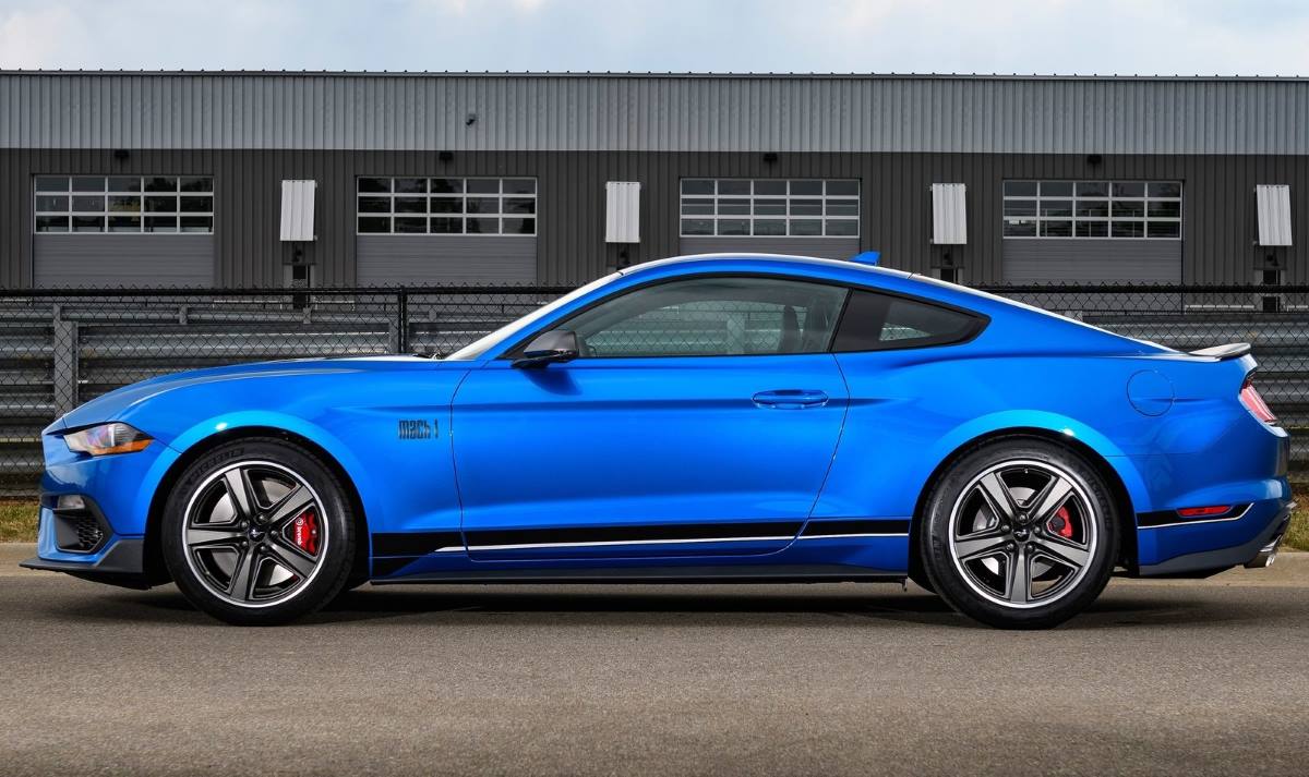 Ford Mustang Mach 2