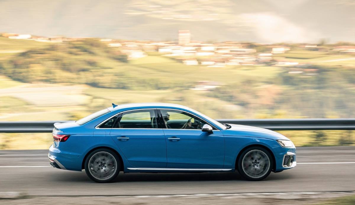Audi S4 TDI 4