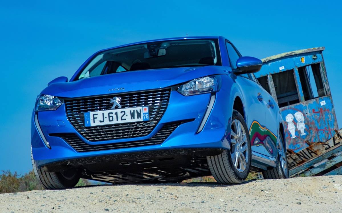 Peugeot e 208 GT 2021 3
