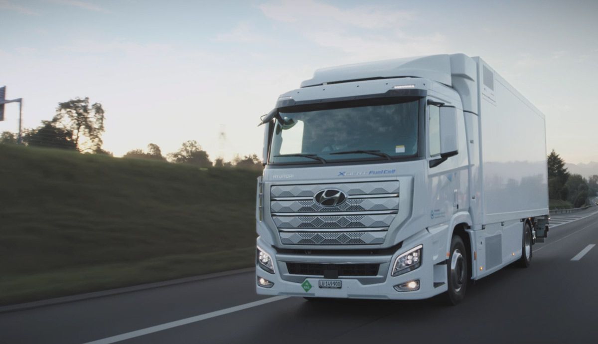 El Hyundai XCIENT Fuel Cell, el último camión de pila de combustible en presentarse.