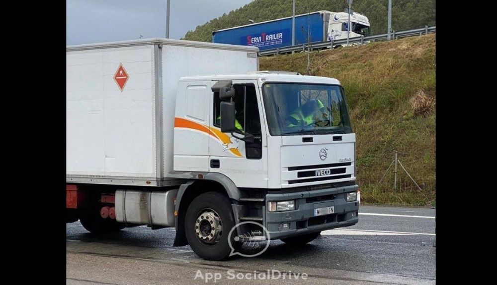 Nueva foto del camión camuflado de la DGT, ya en Cantabria