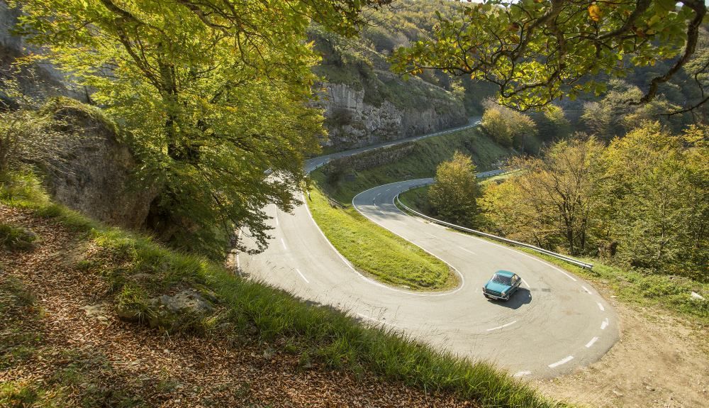 Participa en Best Cars 2021 y gana un viaje a AUTOMOVILIA