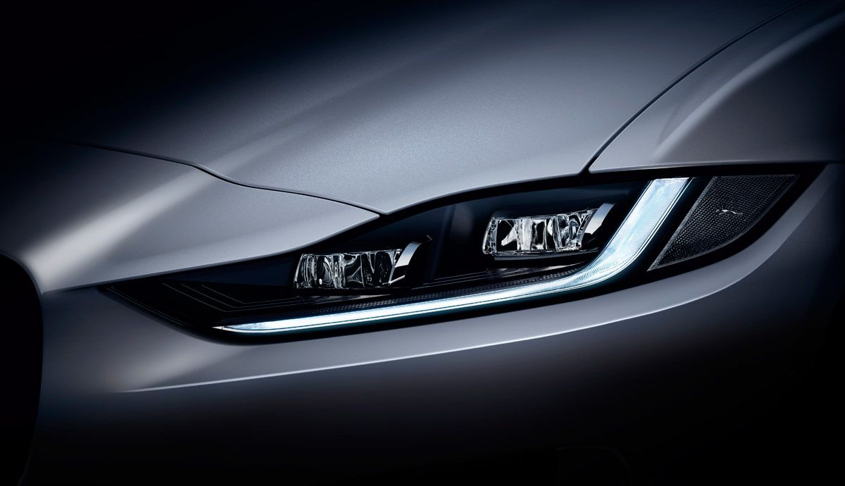 Nuevo Jaguar XE 2021.