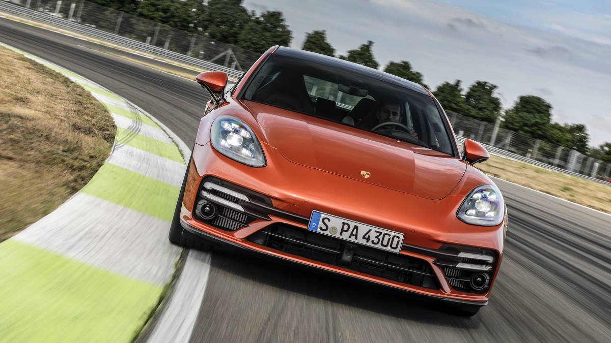 Porsche Panamera 2021 2