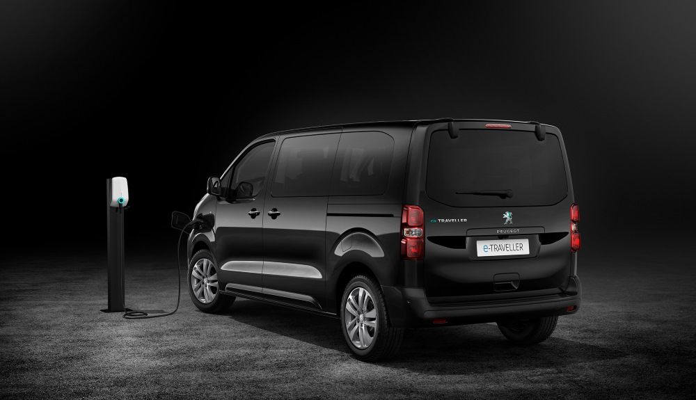 Peugeot e-Traveller 2021