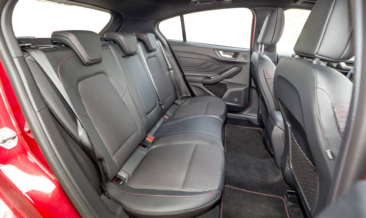Ford Focus 1.0 Ecoboost MHEV 4