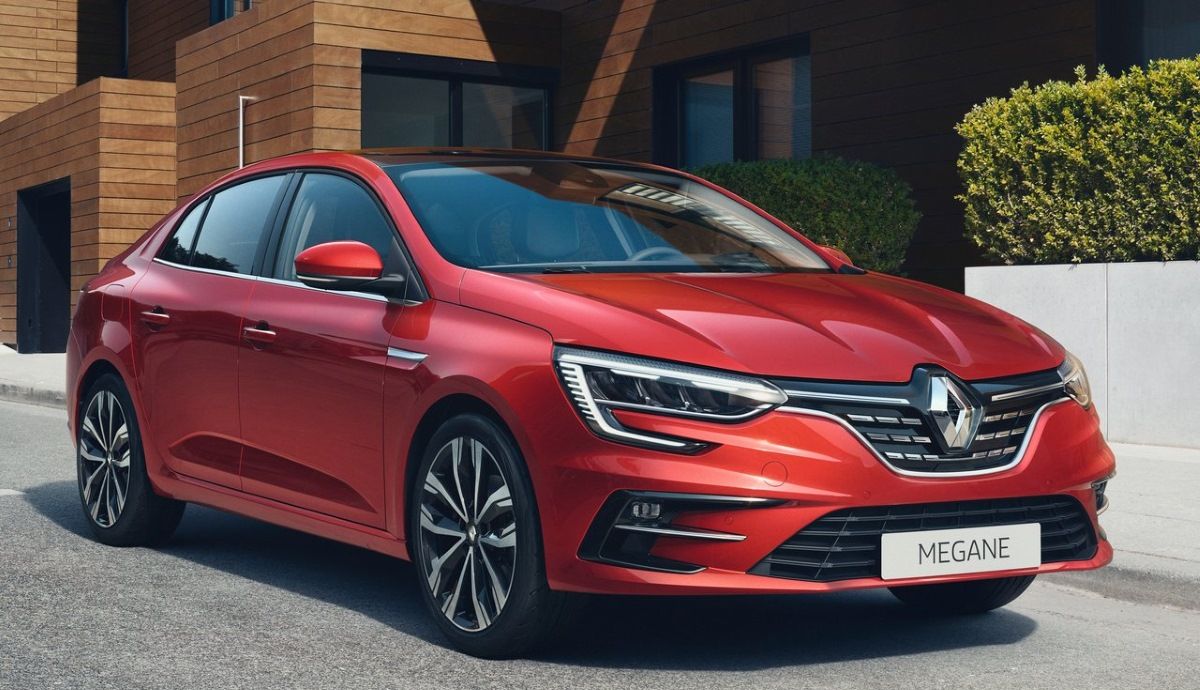 Renault Megane Sedan 2021 1280 01