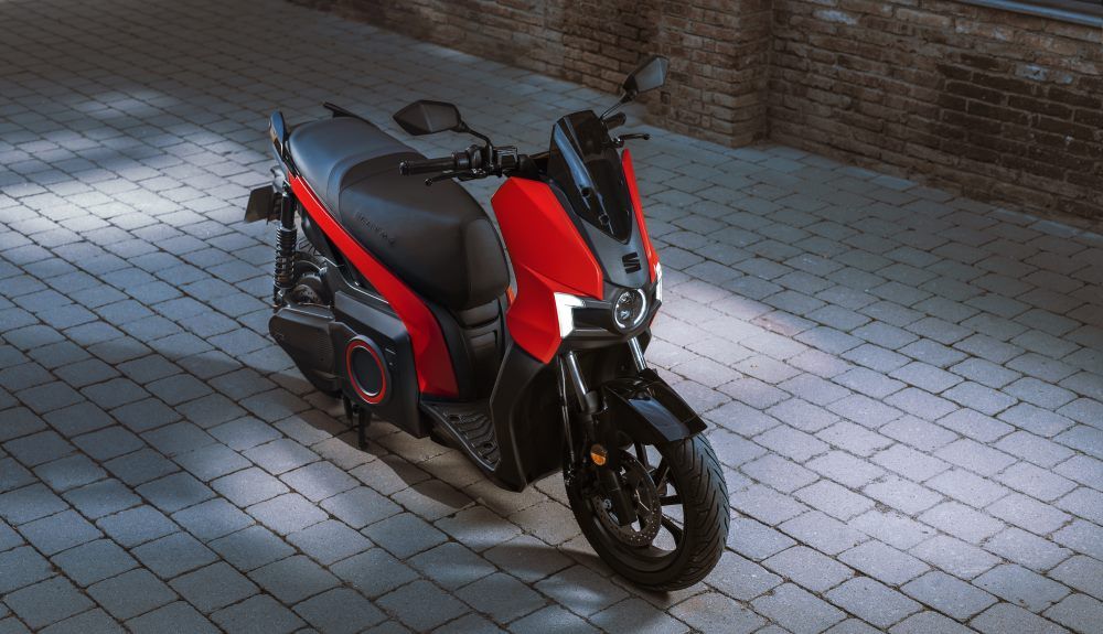 SEAT MO 04 HQ