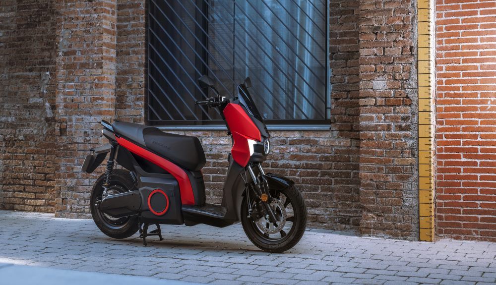 SEAT MO 05 HQ