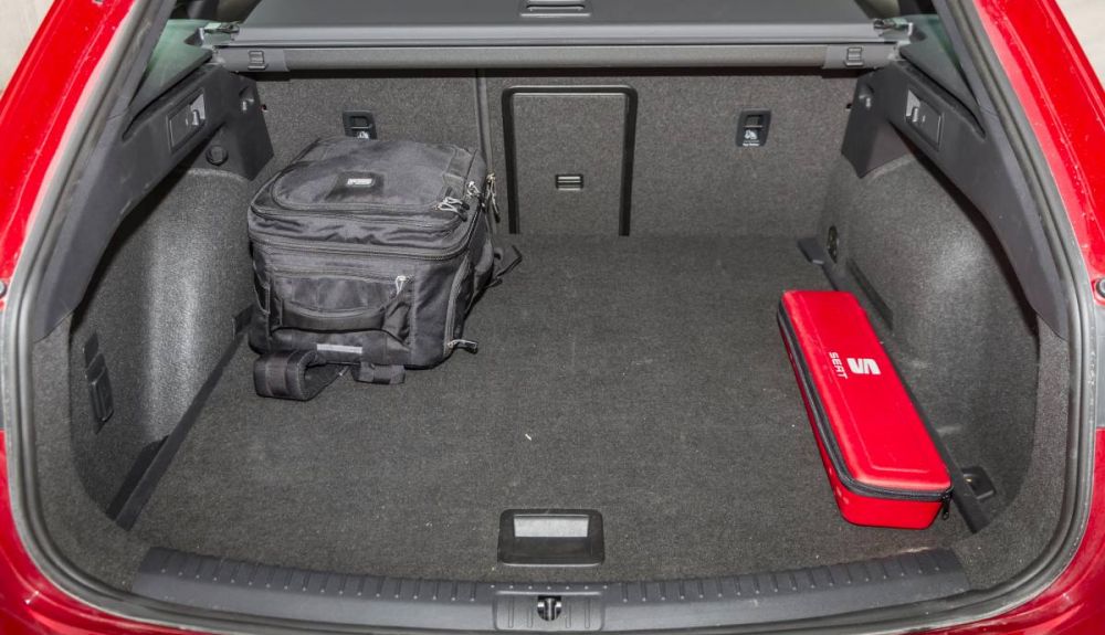 Seat León FR Sportstourer DSG 7 Seat León FR Sportstourer DSG 7